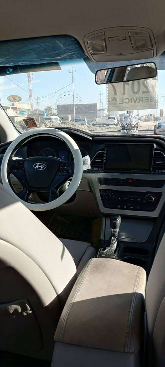 رقم انكليزي فول مديل15 ضرر جاملغ و بنيد كله شرط مكينه وكير كفاله فول دواخل بيجي سعر110
رقم صاحب سياره***********
