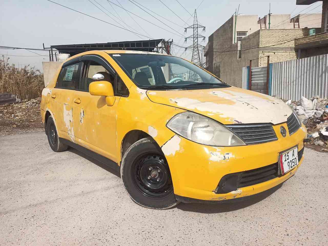 نيسان فيرسا موديل 2009
محرك صاله شهر من شاده كامله اي نقص مابيه بس باقيله صبغ 

معجنه او كامله بس تصبغ 

نواقص  قفل الصندوك عاطل او مكينه الجامه اليم السايق تنزل مصعد 

سياره لشارع بوجهك كهربائيات كير محرك خير من الله سستم سماعات شاشه اصليه 

دوشمه دواخل حلوه خارجه بس صبغ 

مكانه يم صيطره الشعب سعره 47 ورقه 

***********
