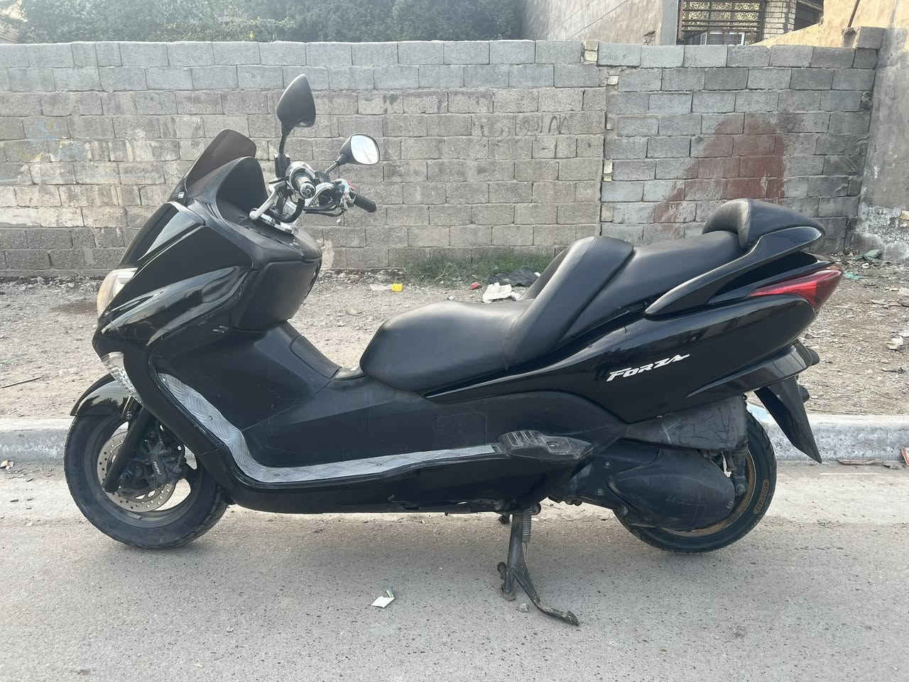 يا الله
فورزه 0/8
6كير 3تحويلات 
مكينه كلجات خير من الله 
كهربائيات جويتر كله شغال 
السعر ٩٥٠ 
مكاني بغداد حي النصر 
رقمي ***********
