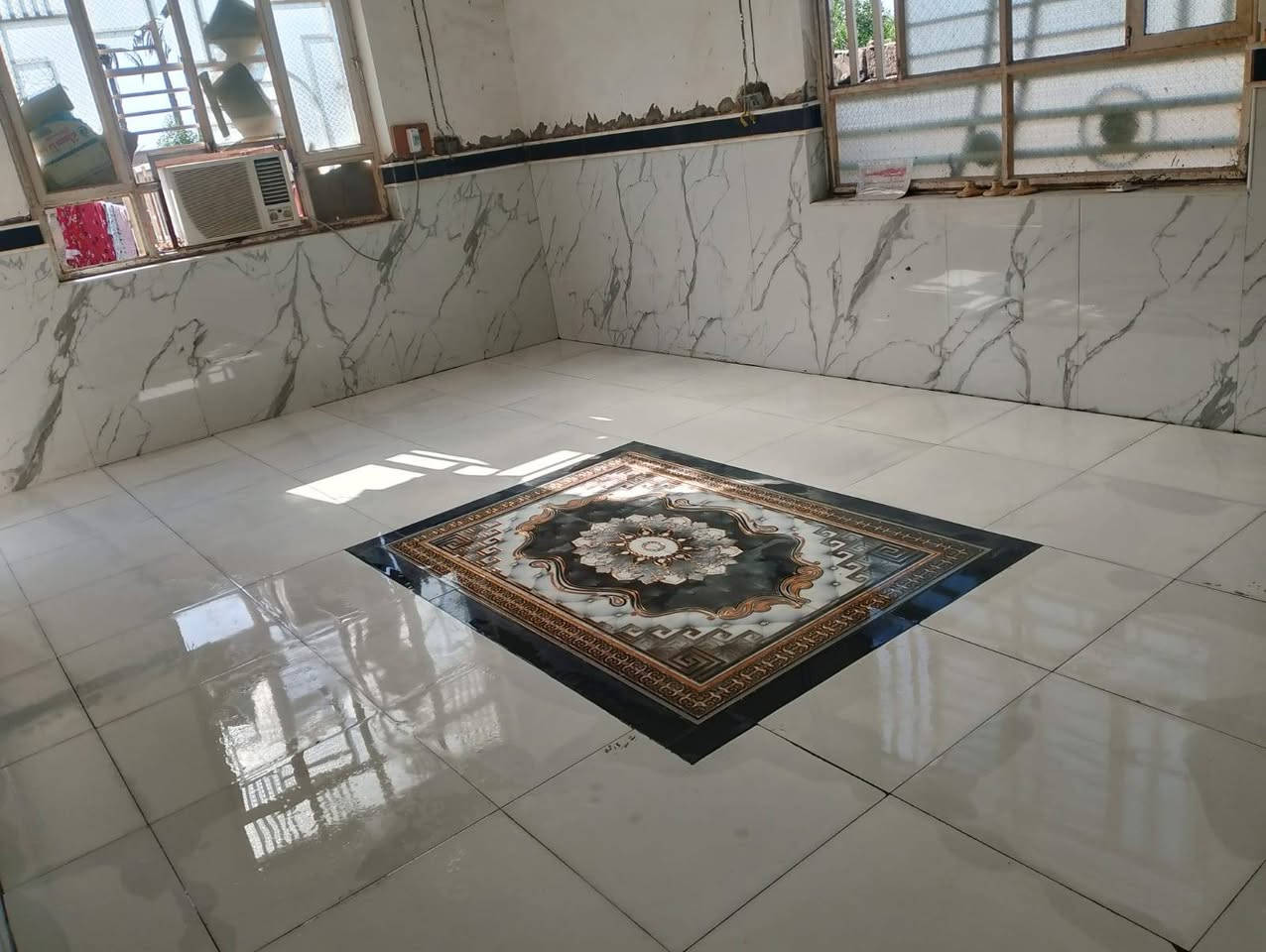 السلام عليكم خلفه سيراميك جدران وارضيه شغل نظيف ومرتب ودرجه أولى بشرط الالتزام بعمل التواصل مراسلت الصفحه أو اتصال عل الرقم *********** واتساب مفتوح التوفيق والنجاح الدائم يارب
