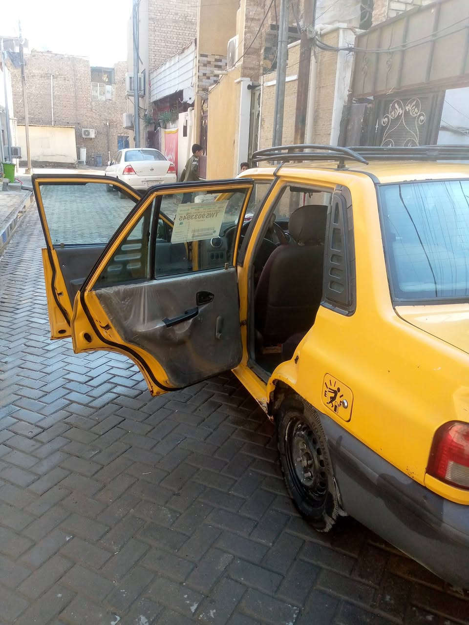 سايبا موديل 14دشبول نفخ كامره وشاشه السيارة علشوف العين مكينه خير من الله كير تمام سياره جاهزة وكبل للشارع اطارات امامي جديد خلفي نص عمر باتري جديد تخم نوزلات وطخم بلكات وتخم وإيران فت بم جديد رقم بغداد السعر 23ورقه وبيه مجال حك الجيه ممتواجد عالفيس واتساب فقط ***********
