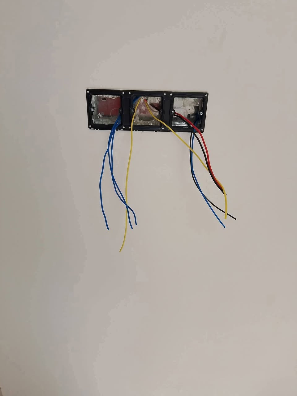 كهربائي متفرغ
كهربائي متفرغ مواعيد ثابته واعمال حسب الطلب تندر كامل قبل العمل العمل بأحدث المعدات  درج بيانو 
نضام سمارت
نشر سقوف كافة الاعمال   للتواصل واتس اب
***********
الناصريه ذي قار
