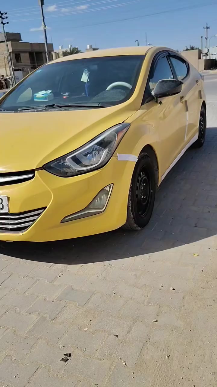 النترا 2015 وارد امريكي حادثه جاملغ امامي بدون دواخل حداديه جديده سنويه 2027
سعر 105
رقم ***********
