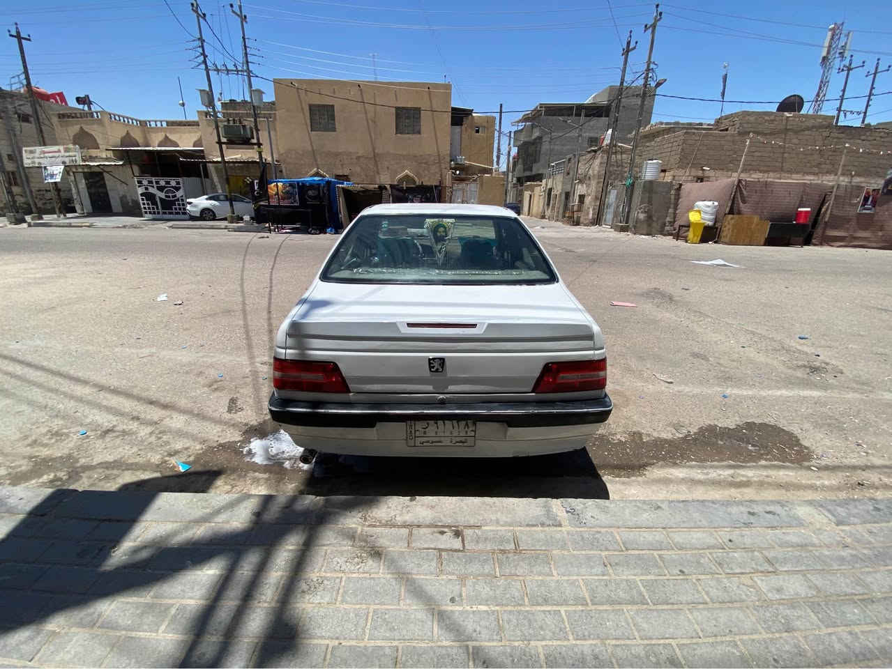 بيجو 405مكفوله من ضربه وتبديل مكينه وكير حداديه تخم تاير مكفولات تبريد ثلج تحويل ثاني يوم سنويه منتهيه دوخل جداد سياره جديده بيه صبق السعر 30بيه مجال مكاني بصره حي الحسين الرقم *********** البصرة, العراق

