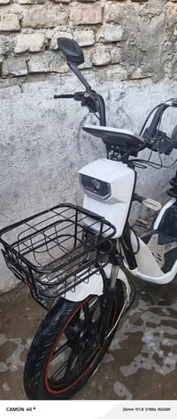 درجة شحن حجم 20 بطاريات 5 السعر 375  07874163020