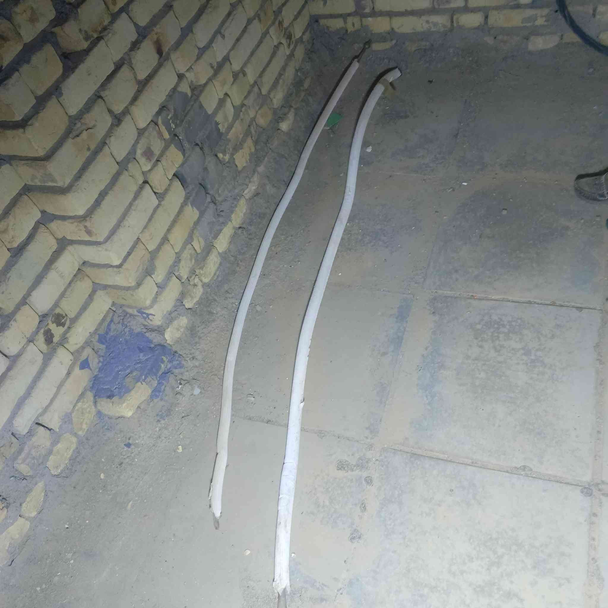 السلام عليكم بواري سبلت نحاس الاسود طول 4 متر والابيض 2 متر الشراي يجي خاص او يعلق ونه اجيه


**إذا كنت صاحب هذا الإعلان وتريد حذفه لأي سبب، رجاءا أرسل رسالة إلى الدعم الفني**