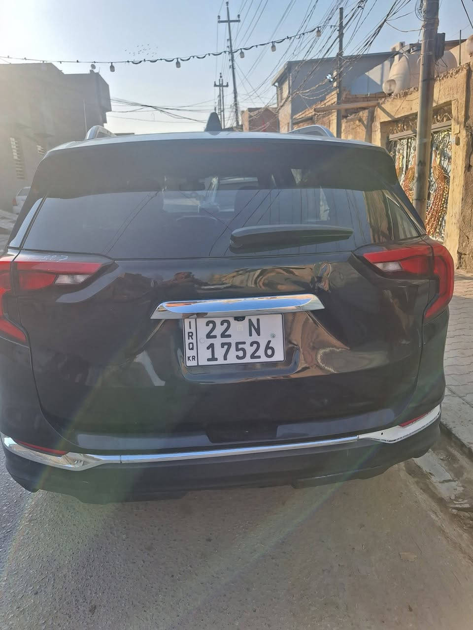 2. نوع الماركة :- تيران SLT
 3. سنة الصنع :- 2023
 4.  كير بيانو 9نمر 
 5. رقم اللوحة:- أربيل دولي 
 6. اللون الخارجي :- أسود 
 7. اللون الداخلي :- جلد صحراوي 
 8. عدد الكيلومترات :- 80 الف كيلو قابل للزيادة
 9. نوع الوقود :-بانزين 
 10. ناقل الحركة :- أوتوماتيكي 
 11. حجم المحرك :- 1500 توربو 
 12. عدد الأسطوانات :-4
 13. عدد الأبواب :- 4 مع بصمات لاربع بيبان
 14. عدد المقاعد :-4
 15. نوع الدفع :-  4 ويل دفعرباعي 
 16. الحالة العامة :- مستخدم أمريكي 
 17.المواصفات الإضافية (  بصمة تشغيل- دخول ذكي  - انظمة امان - وضعيات قيادة -تحديد مسار - مثبت سرعة -كاميرا -شاشة كبيرة متصل -  -سياقة ذاتية - نقطة عمياء جانبية - اشاير مري - رادار محيطي - مقاعد تدفئة - ستيرن تدفئة - وباقي المواصفات المعروفة مثل الويل كب والخ …لايت اوتو زنون خزن مموري تبريد قطعتين 
 18. الضرر :- بنيد وجاملغ ايمن الشواصي واللغود سليمه غرفة السياره والكشنات دنلي 

السعر المطلوب 190ورقه وبيها مجال هاتف  *********** النجف الاشرف
