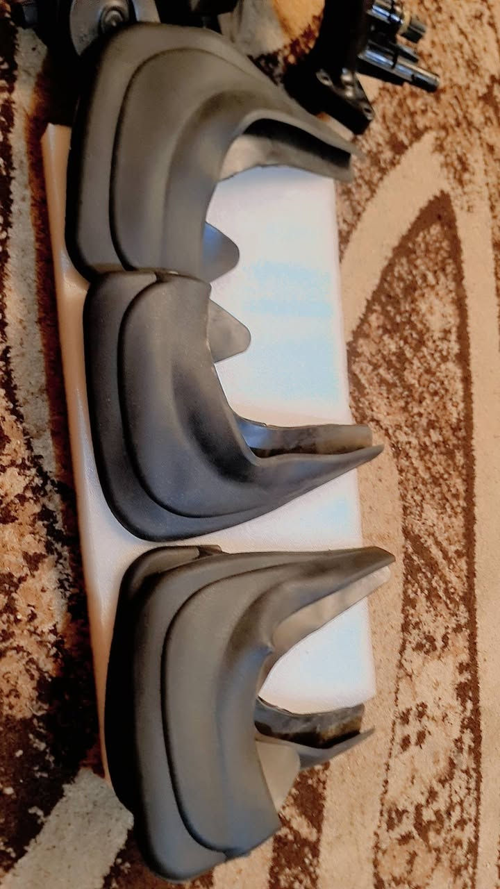 غراض سيارة سورنتو وكاله كوري موديل ٢٠١٣ الى ٢٠١٥
***********/***********
