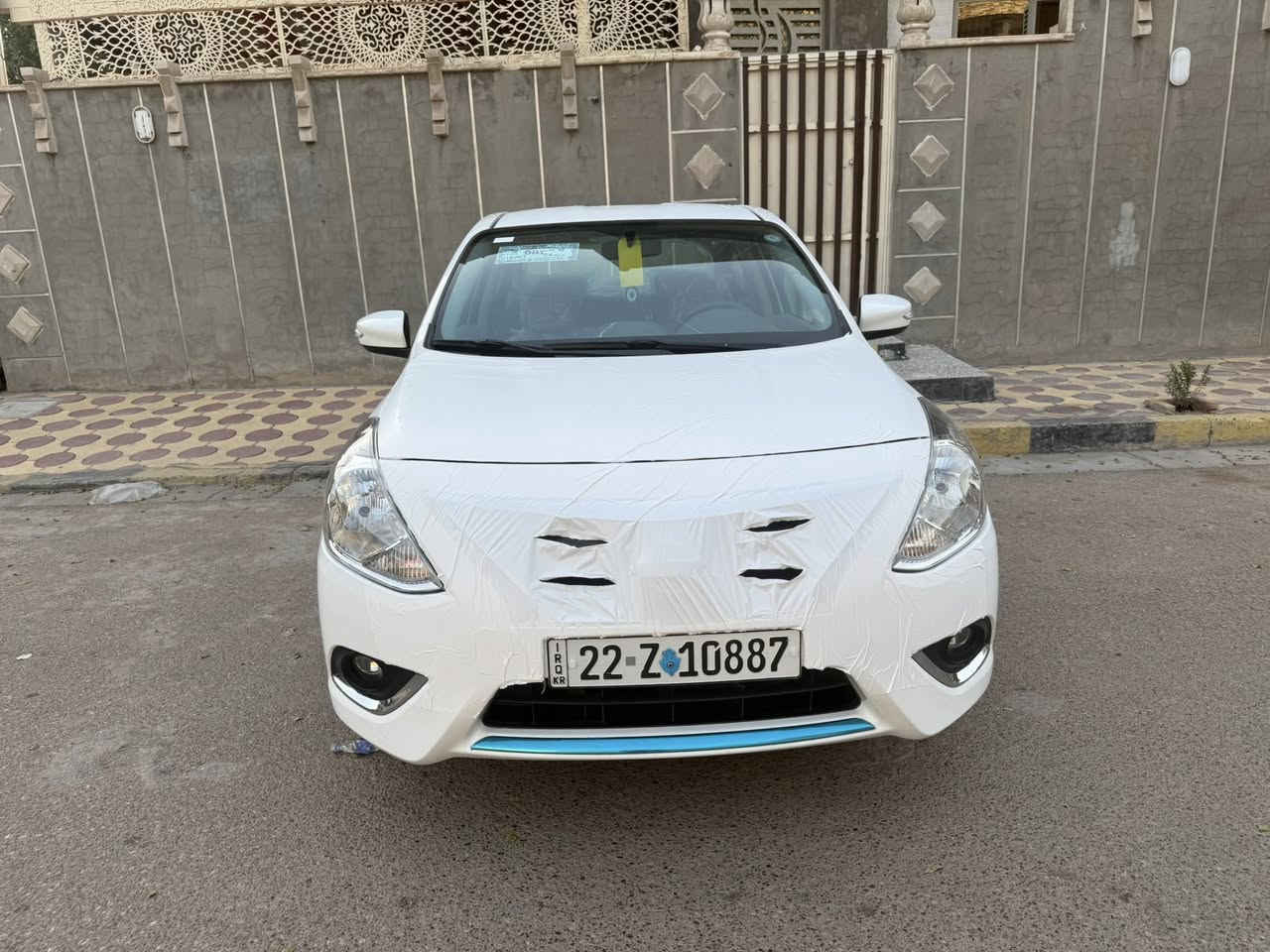 السلام عليكم نيسان سني موديل 2025 وضع الزيرووو ماشيه6KMالاف 
فول مواصفات 
4 جام كهرباء - قطعتين تبريد - حساسات - كشافات
تحكمات جهتين - يدات نيكل - اشاره بالمري - شاشة
كامرة - داخل بيجي - سيارة وضع الزيرووو 

السعر / 119$ ورقة  وكالة او تحويل باسمي وتحويل مباشر

العنوان بغداد ***********
