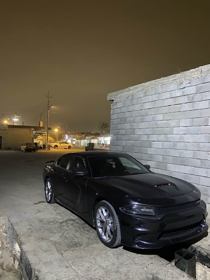 السلام عليكم جارجر 2019GTللبيع 
رقم بغداد. فول مواصفات ما عدا الفتحه 
كشنات كهرباء (تدفئه+تبريد)مري قلاب حساسات جانبيه حساسات بل مرايه كير ومكينه وأكسل مكفوله كفاله عامه تخم تاير حداديه امامي خلفي كله جديد.ماشيه 67ميل السياره برغي ما ناقصه 
حادثها. جاملغ وبنيد جهة اليمنه وبيه صبغ بل باب الخلفي الراكب 
***********
السعر 218 وبيها مجال
