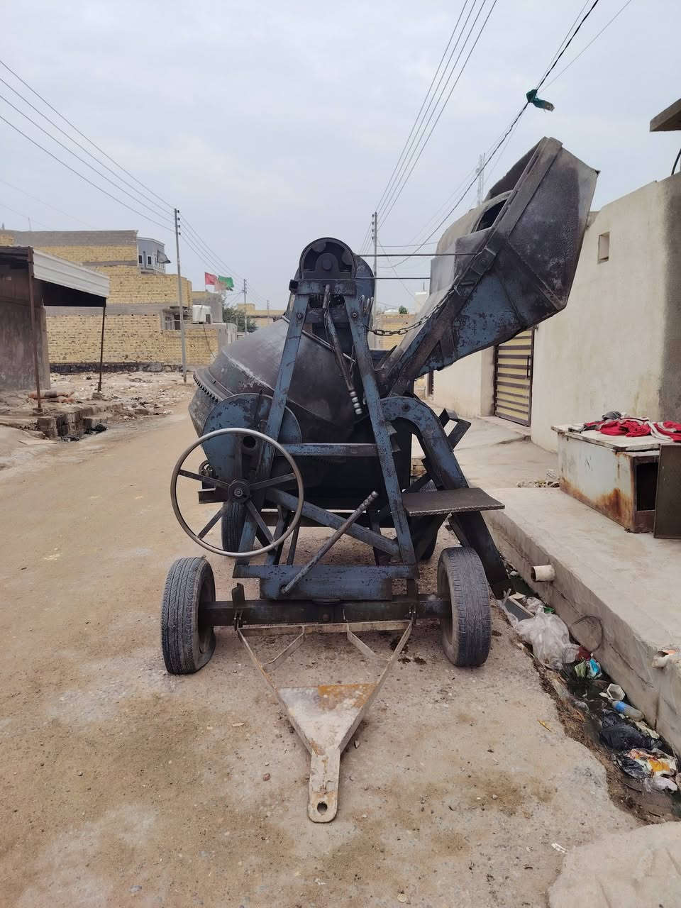 خباطه للبيع باب أول مصريه ***********
