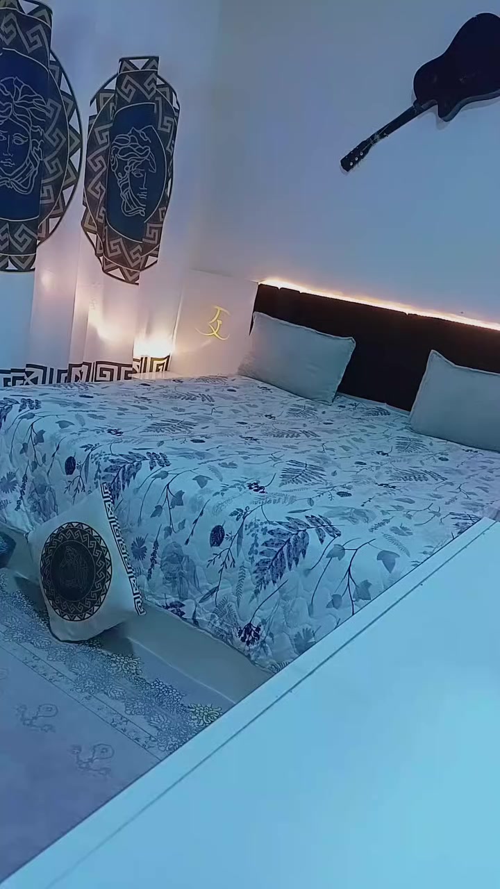 غرفه تركي كامله قطع ٥هيه ودوشك ب٣٥٠وبيه مجال نضيفه


**إذا كنت صاحب هذا الإعلان وتريد حذفه لأي سبب، رجاءا أرسل رسالة إلى الدعم الفني**