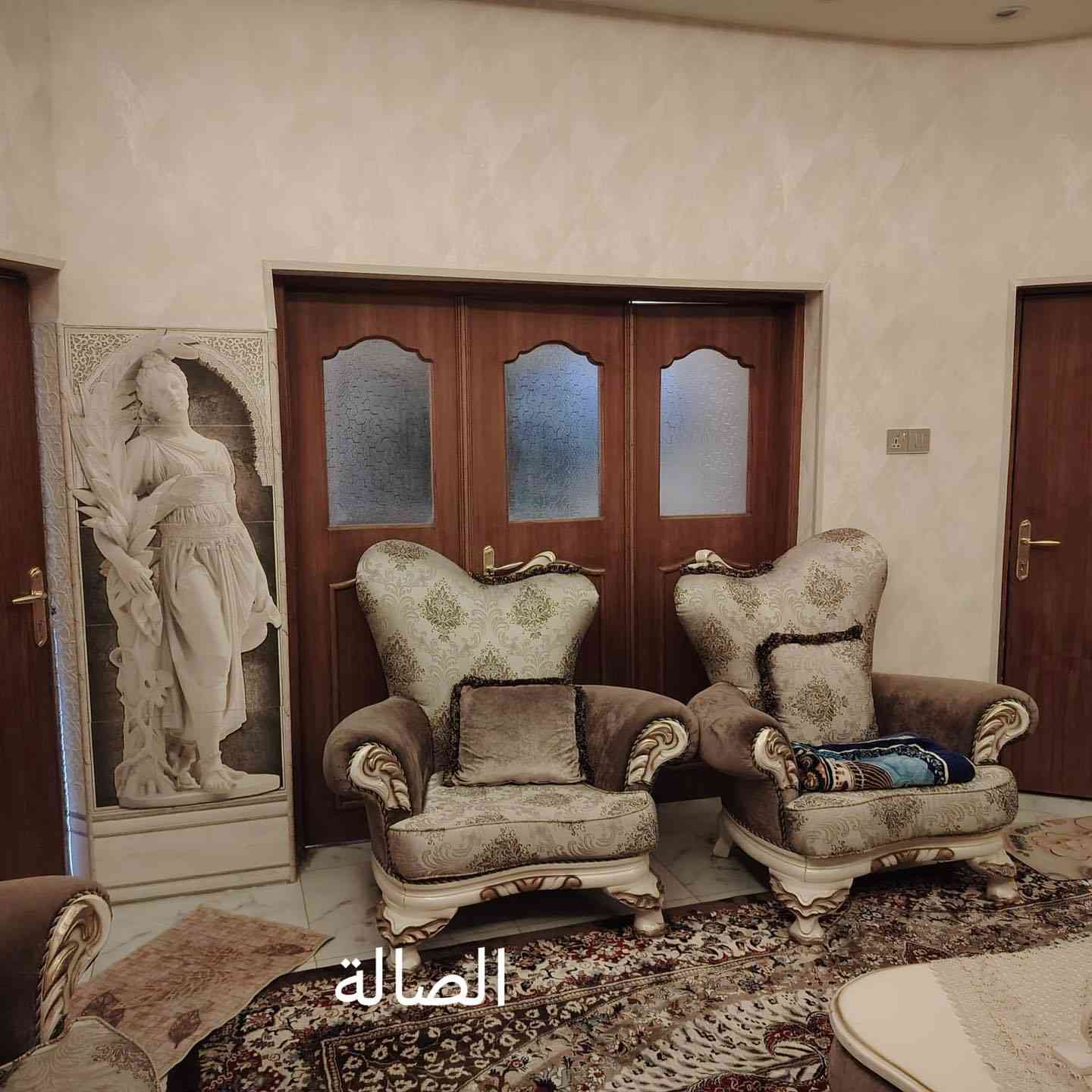 دار #للبيع

الموقع / حي الزهراء

المساحه /٢٠٠ م
واجهه /١٠ م 

جنس العقار / طابو صرف
شارع١٠ م تبليط

يحتوي على /
ط١- غرفه نوم / صاله / مطبخ حار بارد/ كلدور / ٢ صحيات
ط٢- ٣ نوم / كلدور / صحيات

للاستفسار اكثر/
***********📞
