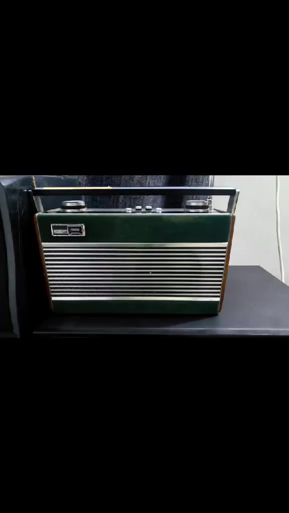 سلام عليكم  راديو انتيكا  شرط النظافة  سعر البيع  55


**إذا كنت صاحب هذا الإعلان وتريد حذفه لأي سبب، رجاءا أرسل رسالة إلى الدعم الفني**