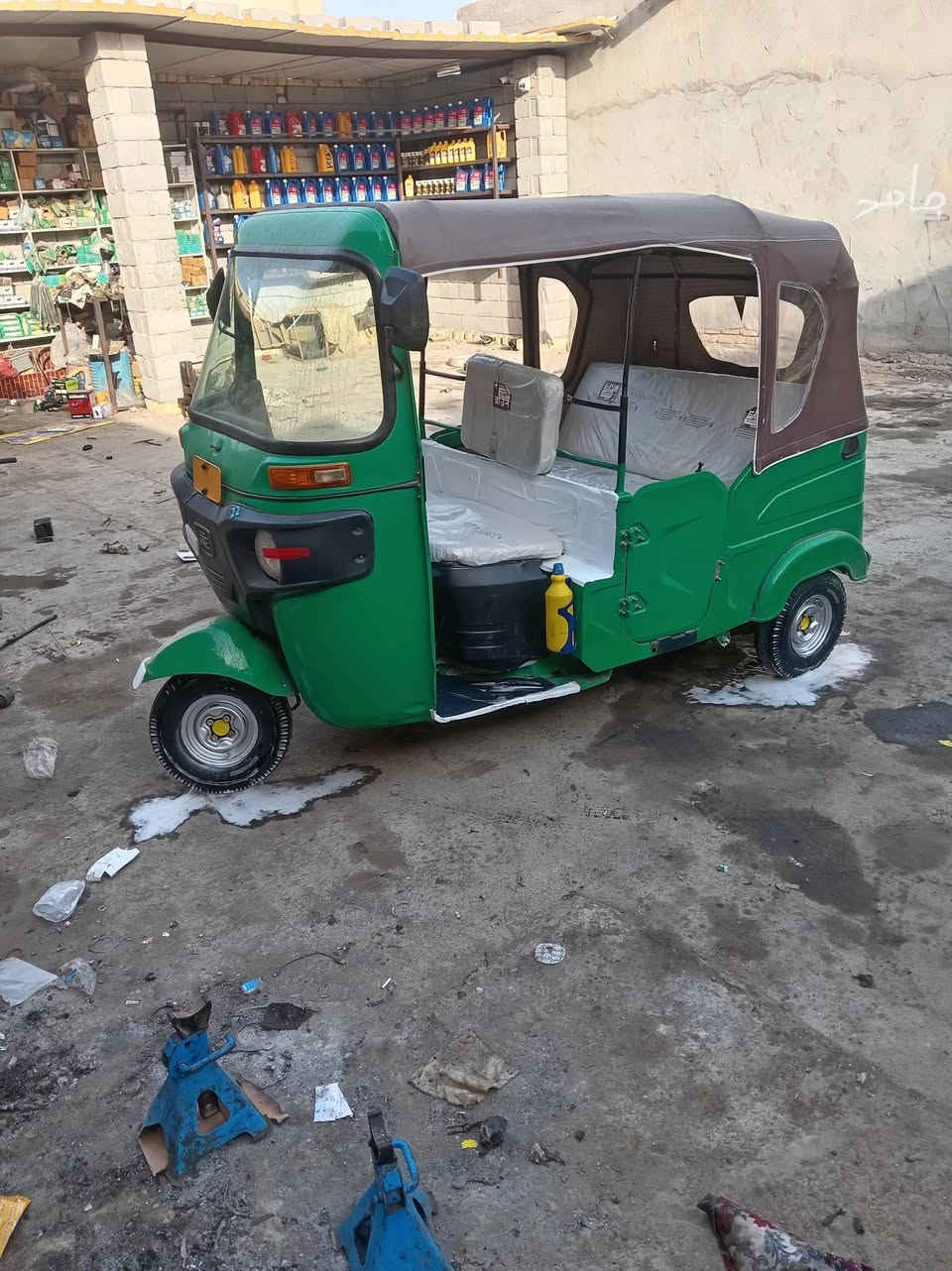 سلام عليكم تكتك البيع 22 كفاله  كشره ومكينه رقم ذي قار مكان دوايه خابر وتدلل ***********
