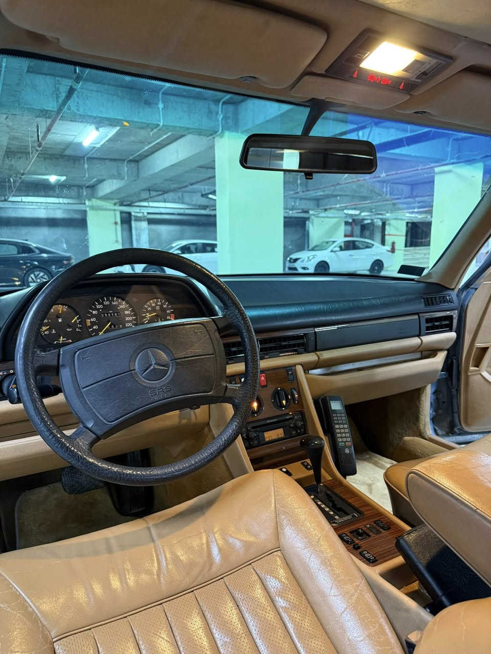 مرسيدس 300 se
موديل 1988اصل 

فول مواصفات دبل مروحه 

دبل هورن 

سلايت شغال طكتين 

كير ومحرك بشرط المحرك قبق  اسود بلادي

منظومه تبريد كلهه جديده وشغال 

صبغ عام جماليه بدون قطرة معجون شرط 

غرفه كلها كهرباء بشرط بلكارتون  

رقم بغداد مميز 

مكان السياره النجف 

السعر110وبيها مجال بسيط

للاستفسار ***********
