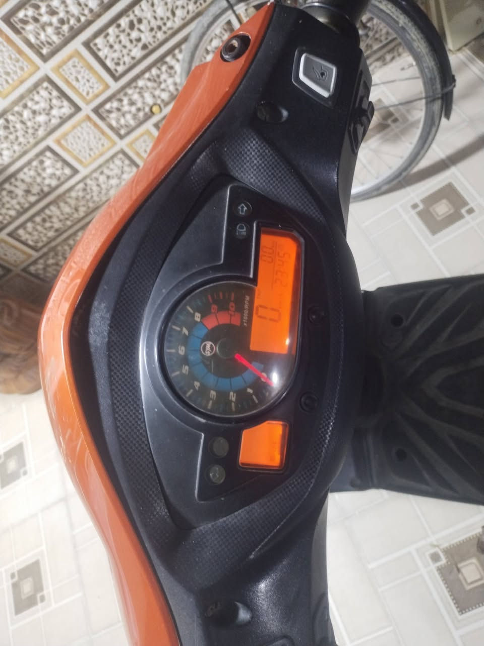 سلام عليكم سيام ثلعب 2019 دراجه شغاله ونضيفه وخير من الله بس امتحانات وتاركه مكاني كوت داموك قرب ماركت سفن رقم الهاتف *********** السعر خاص
