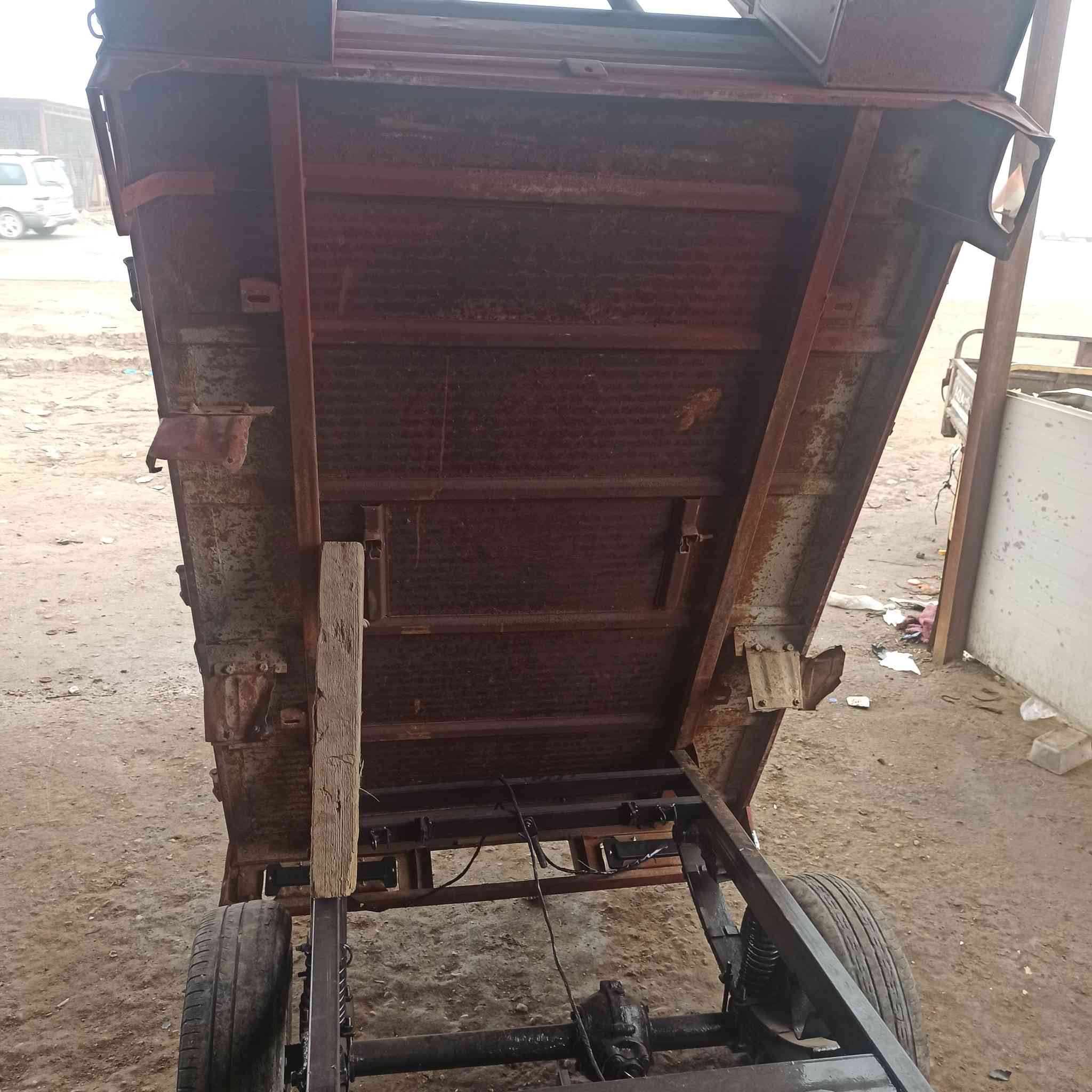 السلام عليكم ستوته لبيع موديل 15 حلوه ونضيفه  اوراق اصولي لمكان بابل الحمزه الغربي  سعر 650 وبيه مجال  ***********
