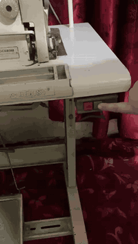 مكينه صناعيه للبيع  أي عطل مابيها  للأستفسار 07852697333