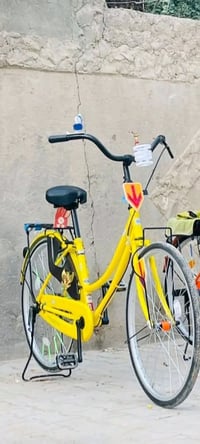 يوسف النجف • دراجة