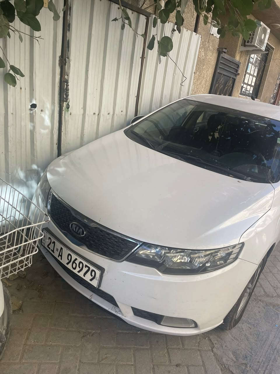 السلام عليكم كيا سيراتو 2011 سياره هزه جديد سنويه جديد مكان سيارة الاعظميه (***********)السعر 95 ورقه
