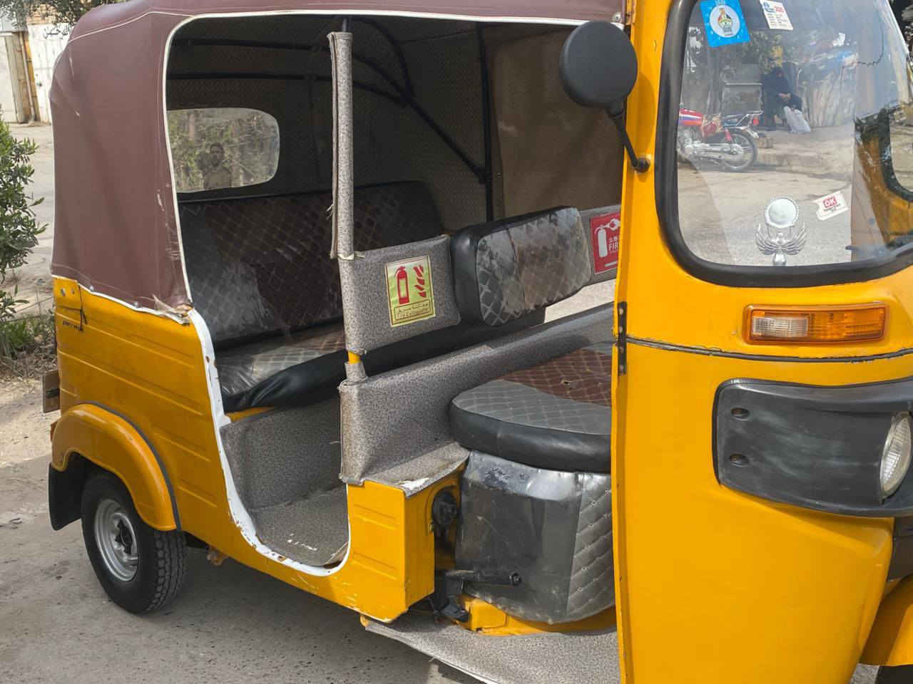 السلام عليكم تيك توك للبيع موديل 2019 رقم سنويه رقم بغداد تيك توك جاهزه خير من الله مكان بابل المسيب  ***********
