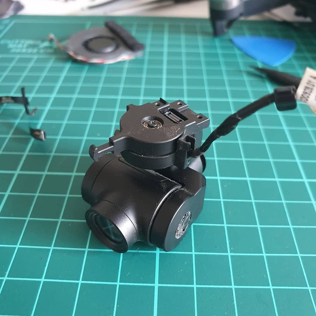 ***********
***********
