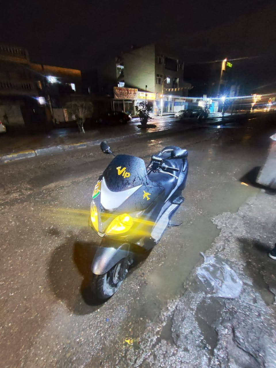 فورزا صفر صفر 8 للبيع
كفرات 80%
الرون 1 ونص ثابت
حماوة جوة النص ما تصعد
دراجه مابيها كل نقص
مكينة شرط مكفولة
كهربائياته كلها شغاله
منضومه امبيثري.
السعر 600


**إذا كنت صاحب هذا الإعلان وتريد حذفه لأي سبب، رجاءا أرسل رسالة إلى الدعم الفني**