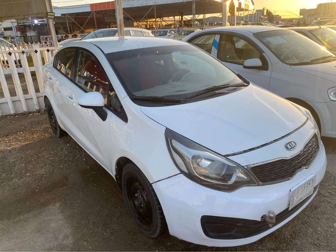 سلام عليكم كيه ريو جاهزه كير محرك تبريد عايزه شويه حداديه 
ضرر السياره قتعتين 
جاملغ خلفي شوي لايح لباب صبغ فقط
جاملغ امامي صوب لصدر صبغ فقط 
بدون داخل 
مكان سياره النجف
سياره فول عميه 
شاشه جديده 
تحكم ستيرن
مري شفط
ECO اصراف بانزين
لتواصل ***********
النجف الأشرف النجف, العراق
