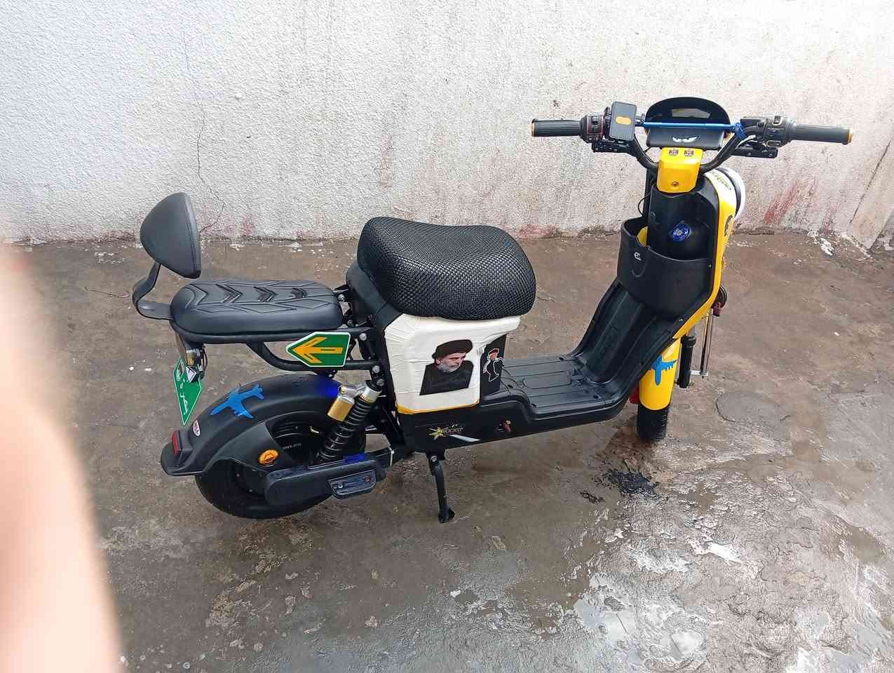 دراجه شحن للبيع R9 مديل 2026
دراجه شحن جديده وحلوه نظيفة للبيع مستخدمه 3اشهر دراجه مجمبزه وحلوه ما اطلع بيه بس لشغل وتبقه باب شركه يعني ع ايدي دراجه بطاريه 32امبير 5بطاريات كبار مو صغار كبار لايت مبدل رياضي والاصلي مالته موجود وسله مالته موجود مرايات موجوده كفاته موجوده كلهن موجوده سماعه تكسي بلوتوث يعني دراجه مرتبه الشاشه مو سوده لا شاشه مضلله انه مكاني القبله شارع المدارس قرب جامع سيد باهض سعر 450 وبيه مجال
 ***********
***********
وماخذه من وكيل وبيه سويج اثنين وبصمه اثنين حته كارت موجوده ويشتغلن 
واهلا وسهلا بيكم
