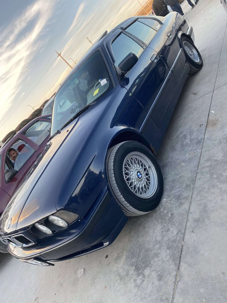 BMW موديل 1991لون حبري صبغ جماليه شرط محرك مسكركير تماتيك فتحه بل سقف قفل مركزي باوركهربائي كلشي بيها شقال تبريد وتدفئة ترهم نقد وترهم مراوس حسب القناعه رقم سيارة نينوى انكليزي الجديد مكان السياره معرض الشهيد ابو زوبع الخفاجي قرب جسر الكياره شراي السعر60اتصل وتدلل 
***********اسيا
زين ***********
