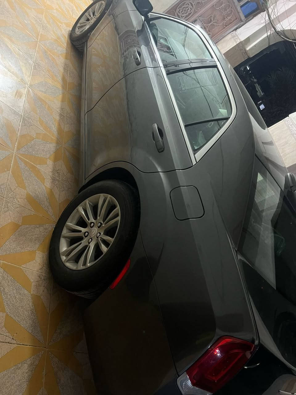 أوباما 19 /22 سياره جاهزه كير مكينه تبريد تخم تاير حداده سياره جديده مامتعوبه رقم بصره بأسمي حادثها بس العرضانيه مامبدل بيها اي قطعه فقط الجاملغ الأمامي مفتوح وراجع نفسه كلها ع البلاد خطها كرنه بغداد السعر 190 وبيها مجال قليل  مكاني البصره القرنه اتصل وبيك خير وتدلل ‭0770 743 9914‬
