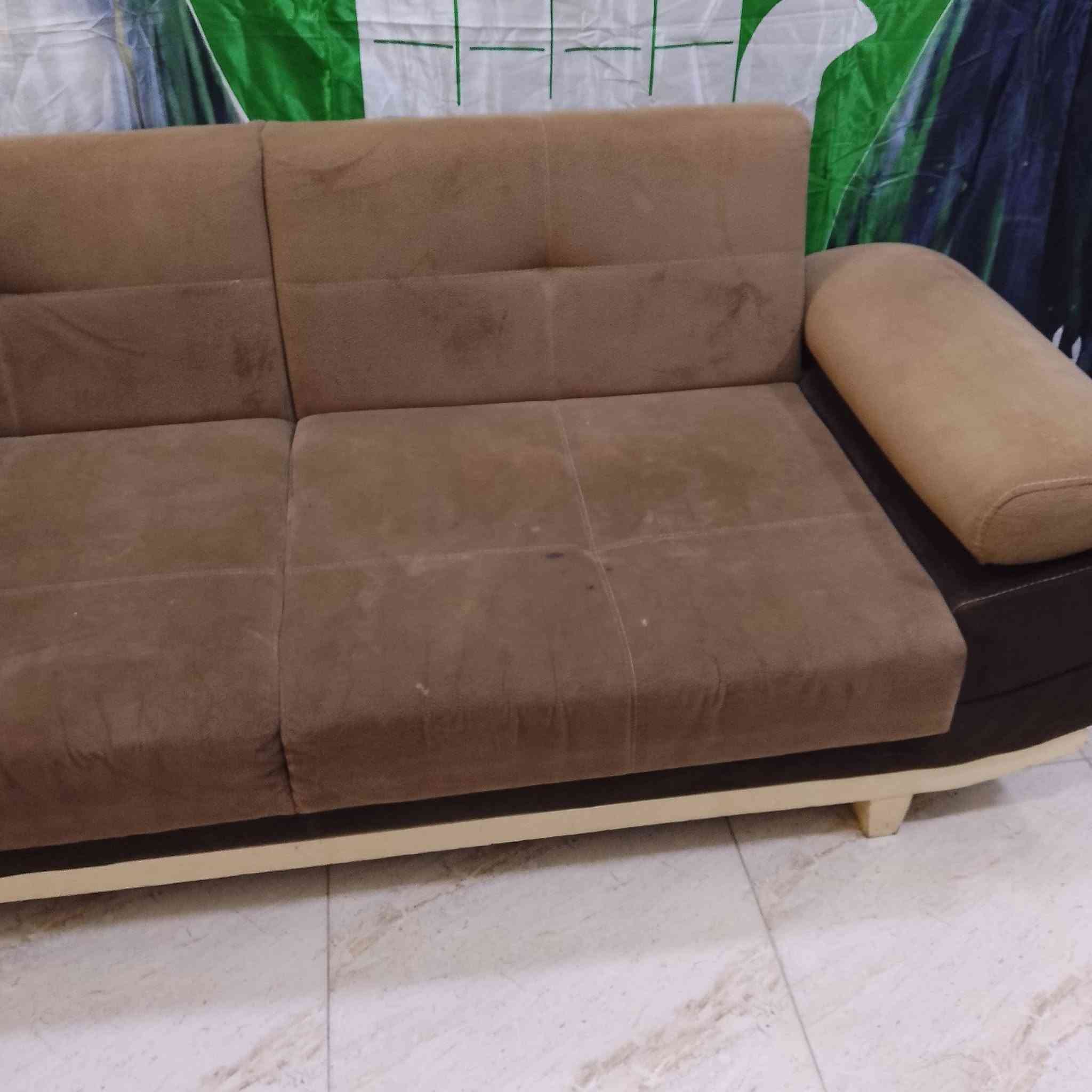للبيع قنفه اصير جربايه وسكملي سعرهن 100وبيهن مجال


**إذا كنت صاحب هذا الإعلان وتريد حذفه لأي سبب، رجاءا أرسل رسالة إلى الدعم الفني**