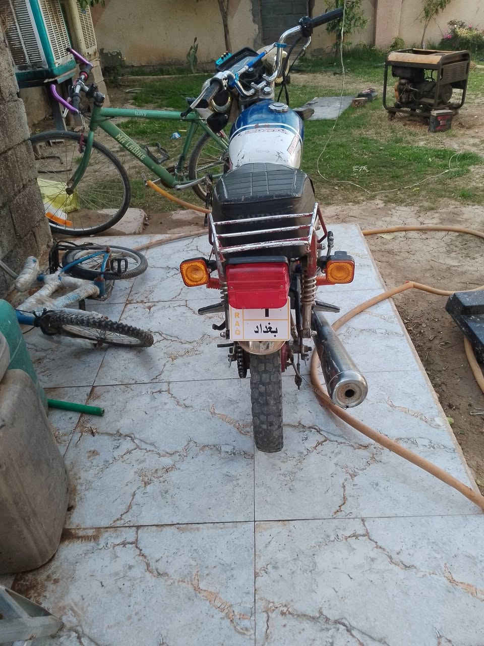 سلام عليكم موطور للبيع
نضيف كهربائيات كله شغال هندر واحد سلف شغال دبل شاير كله شغال اوراق موجودة

السعر خاص


**إذا كنت صاحب هذا الإعلان وتريد حذفه لأي سبب، رجاءا أرسل رسالة إلى الدعم الفني**