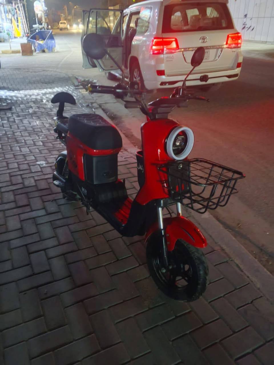 دراجه شحن مديل 2025 الدرجه جديده مامستعمله هواي وبيها 5 بطريات وين مايعجبك افحصٍ بس الاشاير ما يتغلن فقط السعر 400 بيها مجال قليل جداً الرقم
***********
