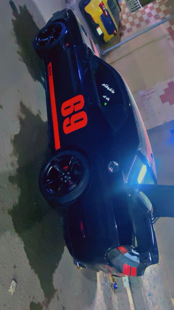 سلام عليكم جالنجر مديل 2011 محدث ٢٢ هيلكات مكينه وكير وحداديه شرط بجيس تخم تاير اول بارحه شديته صوته يخبل بيه دبات بدون هدرز للبيع او مراوس السعر 105 او مراوس مكاني بغداد 
***********
