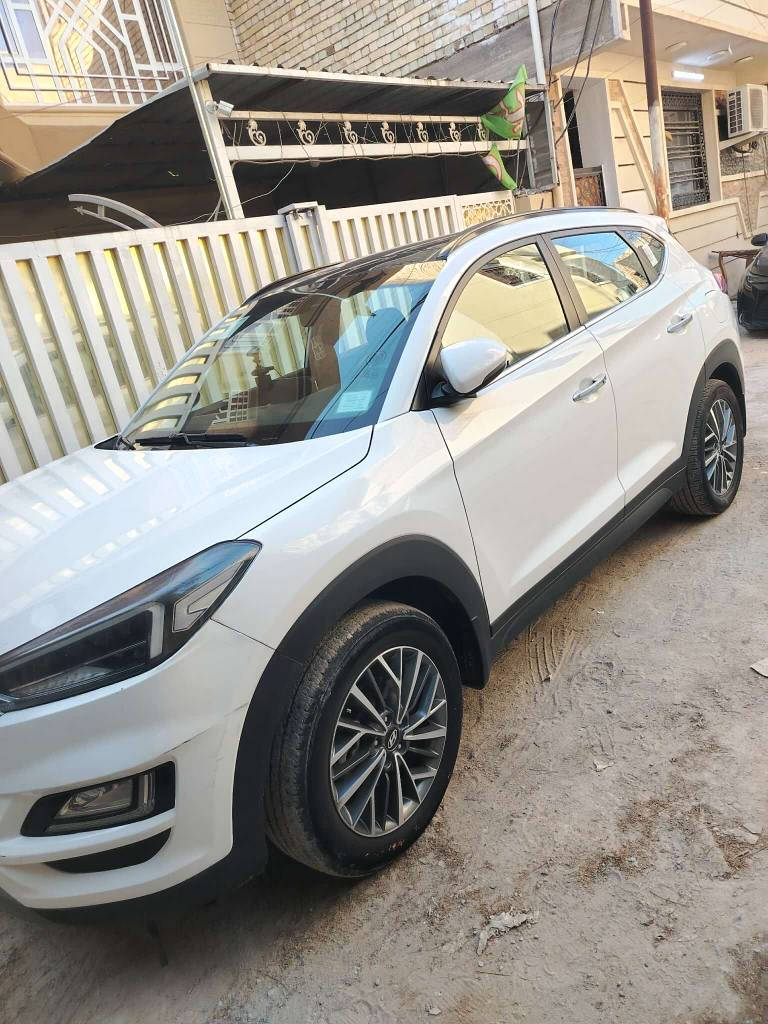 للبيع او امراوس توسان ٢٠١٩ خليجي فول  بسعر ١٧٠ اوبية مجال او امراوس سبورتج حديث أو سورنتو أو سنتافيا ***********
