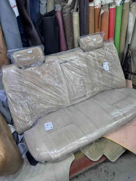 كراسي مال سوبر ٨٥ للبيع اي الاستفسار  اتصال على رقم ***********
