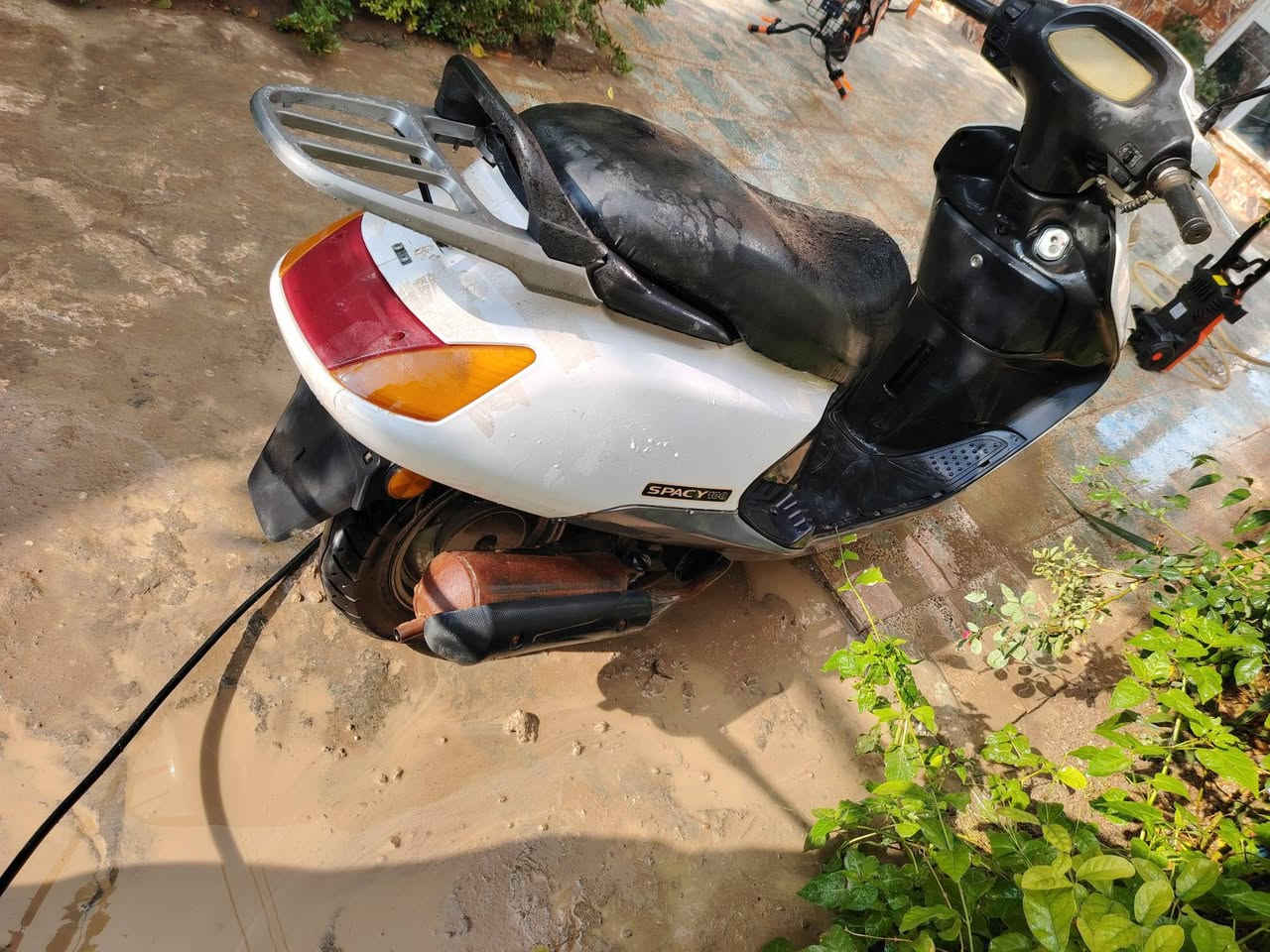 السلام عليكم دراجة سبيسي للبيع مكاني الخالص الرقم ***********
