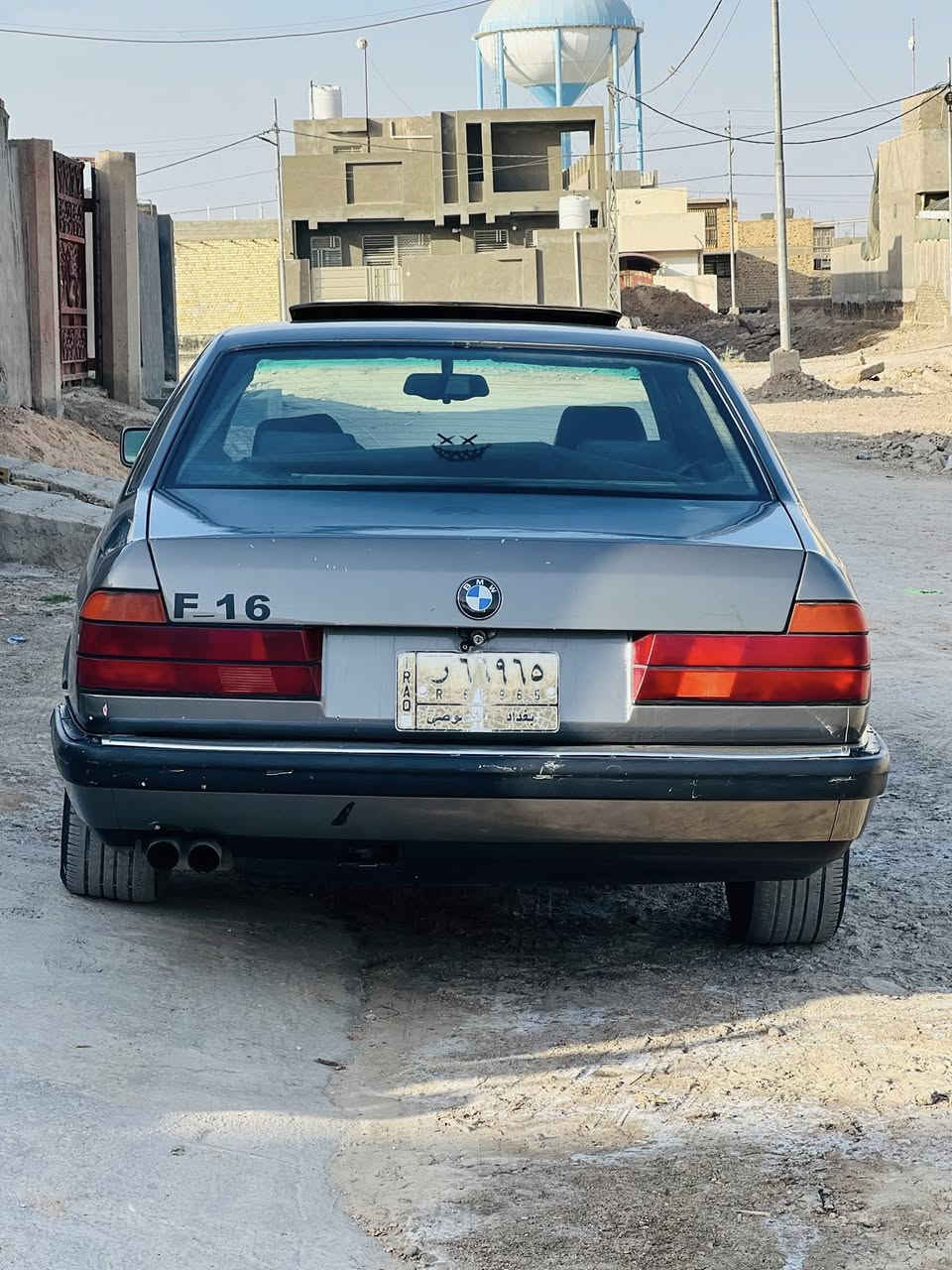 السلام عليكم بي ام 735 رقم بغداد بسمي موديل 1993 السيارة صبغ عام جمالية السيارة فول فتحة تبريد كهربائيات شغالة غرفة جلد سقف كنتارة المكان بابل الحمزة الغربي السعر 53وبيها مجال الرقم ***********
