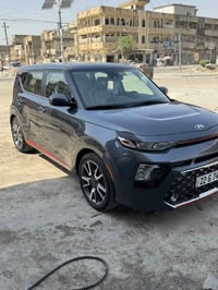 كيا صول جي تي لاين يعني ماكو داعي اذكر المواصفات معروفه فول بصمه فتحه ...