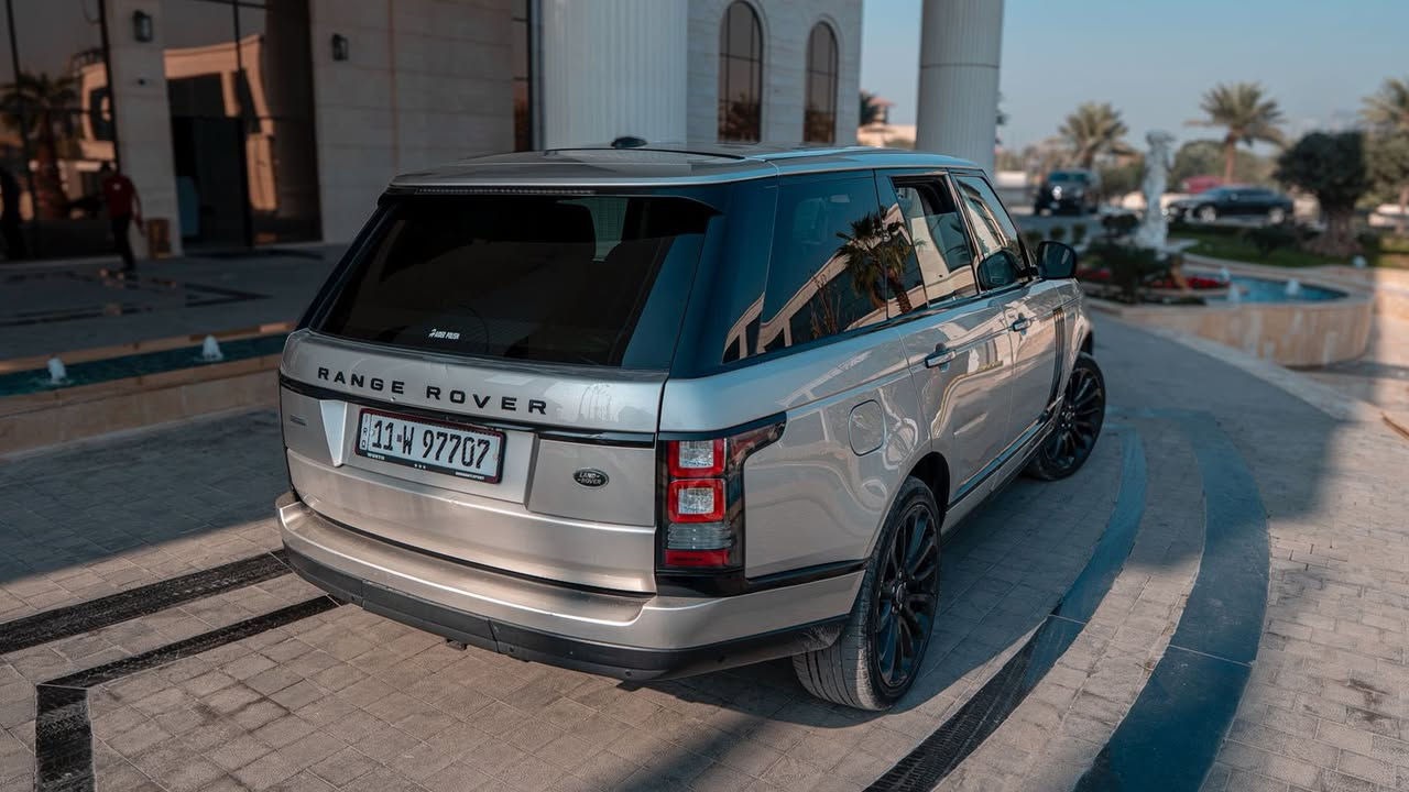 رانج روفر فوك VIP فول فول مواصفات (( اوتو بيكرفك ))
محرك V8 المرغوب بدون سوبر
لون مميز شباني
للبيع او المراوس حسب القناعه
فول مواصفات اوتو بيكرفك
دوسات كهرباء
جكات 3 وضعيات
رادار جانبي بل مرايات
بانوراما كنتاره قماره شامواه
الكيجات الكتورنيه
كامرات 360 درجه عدد 5
بصمات ابواب وتشغيل
جميع الابواب شفط
كشنات كهرباء
شاشات عدد 3
نضام صوت ميرديان (خرافي) 29 سماعه مساج تدفأه + تبريد امامي خلفي
ثلاجه
استيرن كهرباء + تدفأه
نقطه عمياء رادار حساسات امامي خلفي جانبي
صندوك كهراء ابواب
ترحيب اناره+ مرايات شفط + خزن
5 وضعيات قياده لضروف الطرق
نضام (GPS) فول اوبشن خارطه العراق مفعله
المواصفات كثيرة جداً ميحتاج اكتب الباقيات معروفه مواصفات الرانج الاوتو بيكرفك

السعر  28000$ التصال ***********
