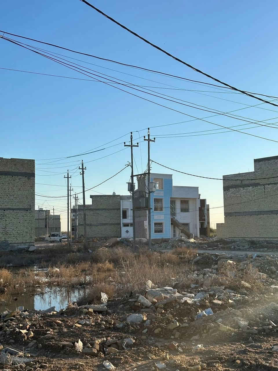 قطع  اراضي النزاهه في الغزالية ***********
توزيع الى الموظفين سنه 2019
 
طابوووو صرف سكني وليس زراعي 

تحتوي   ماء  💦  صرف صحي 🛀  كهرباء💡 

الخدمات بالكامل  موجوده  

البناء ةمستمر  بيها  بدووون انقطاع مع قروض
اعمار  واسكان  من قبل  الدوله  
تقع  بداخل  الغزاليه  قريبه جدا عن الشارع العام 

____________________
اغتنم الفرصه واخلص من الايجار  المنطقه بتزايد  مستمر   

اوقات الاتصال ()***********
 
العنوان ،، الغزالية نهاية شارع المركز
