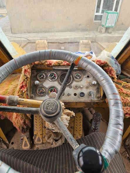 كاوسكي حجم 80 موديل 82 كير تركم محرك شركه بريك اربع وياله تخم تاير حجم 23 رقم بصره سنويه لغايه 2024 عضم عاج تحويل مباشر شفل جاهز للعمل العنوان بغدد ***********.     ***********
