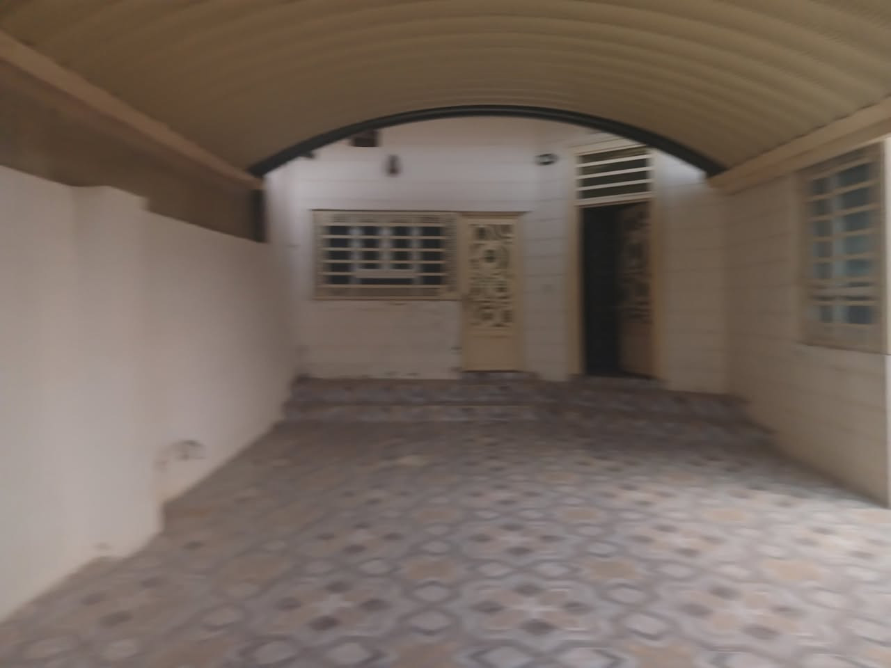 بيت طابقين فول ٤ غرف نوم 

حمامات طابق  الأرضي 

الطابق الثاني غرفتين نوم حمامات 

بيت فول قريب من التجاري 

مشمول قرار التمليك 

بيت فخم جدا خدمات ماء كهرباء تبليط 

مدارس قريبه 

السعر 115مليون مع المجال 

***********

***********

***********
