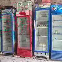 ثلاجة عرض • شغالة • عين التمور