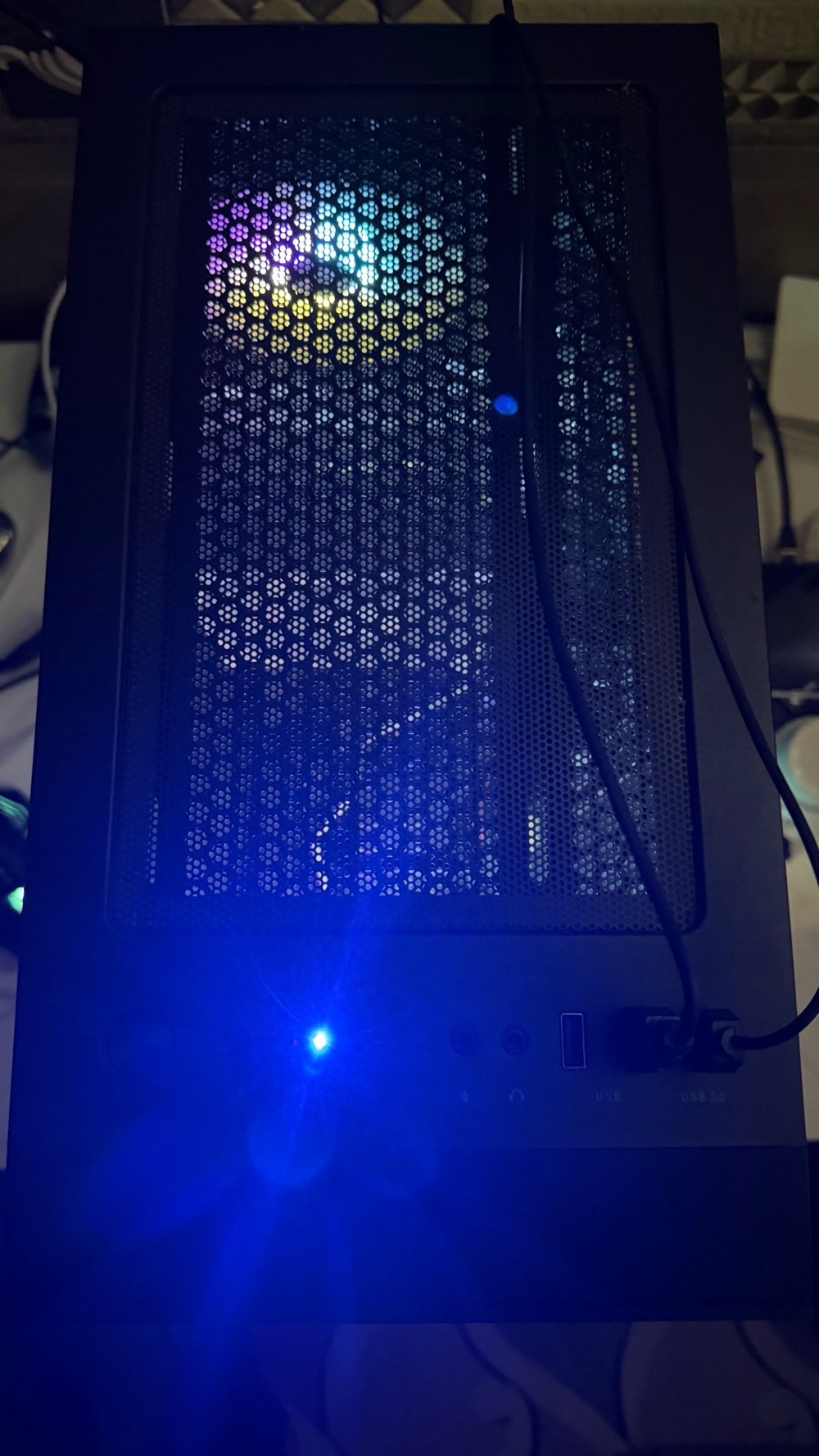 السلام عليكم ، تجميعة للبيع مستعجل

‼️‼️‼️ لا يوجد توصيل ‼️‼️‼️ 

ومكاني بابل 



I5 10400f 

GTX 1660 TI

Asus H510M-K

RAM DDR4 16GB 3200

Power Supply 500W

FAN CPU DEEP COOL AG400 ARGB WHITE

SSD 128GB

Case RGB



التجميعة قفل٤٥٠ الف 

‼️‼️‼️ لا يوجد توصيل ‼️‼️‼️

افحص واخذ الحاسبة  كل القطع شغالة وممصلح بيها اي شي ضمان تفحصها بايدك وتاخذها

متوفر ماسنجر+واتساب 

***********