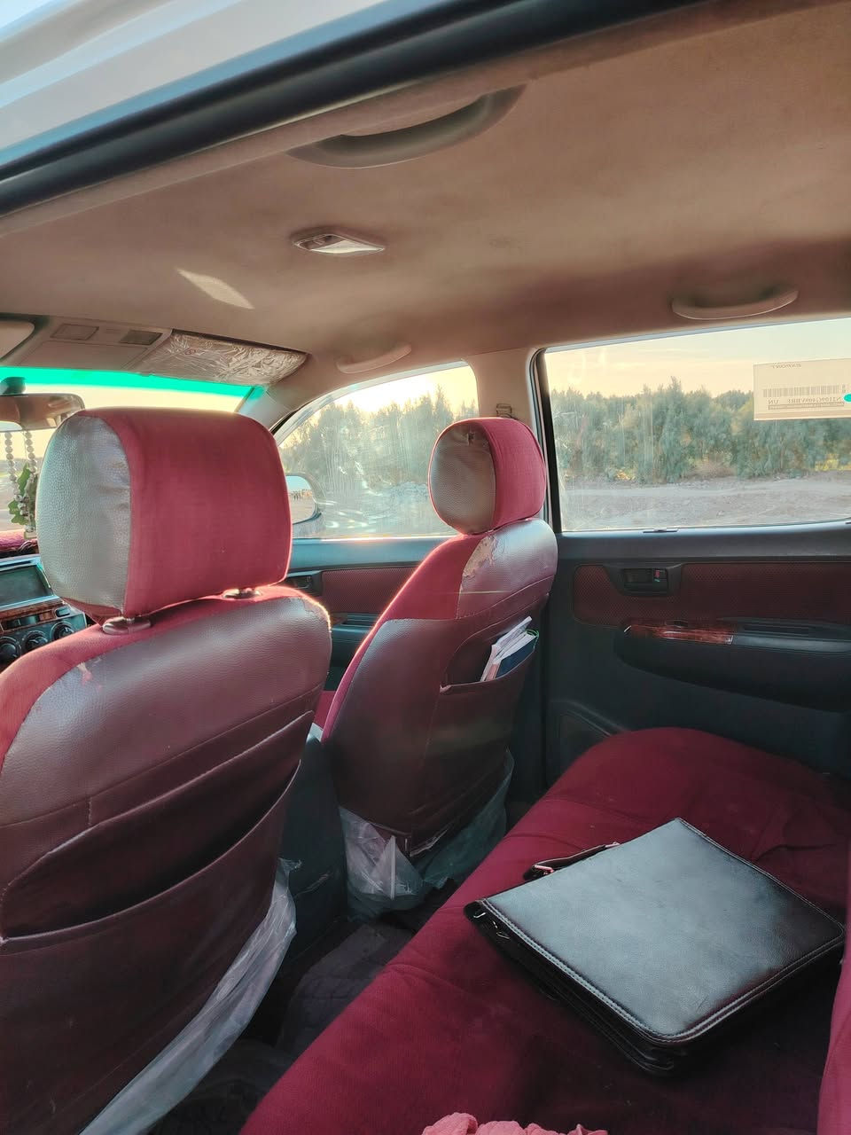 سياره فلاونزا موديل 2015 اوتوا
رقم  بغداد انكليزي  ماشيه 220

سياره مال جناي للتواصل ***********
