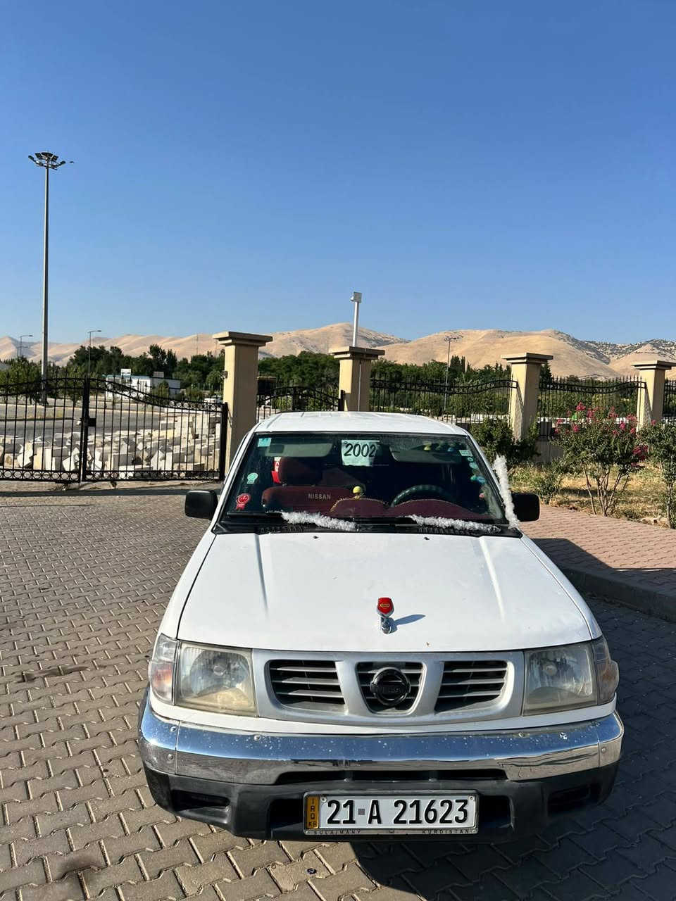 نیسان پیکاب بۆفرۆشتن  
مۆدێل 2002
ڕەقەم سلێمانی سەنەویی تا 2029 تازەسە 
غەرامە بەشەرت 

تەبرید و پاوەرە 
4تایەی بەفر بڕی لەژێرە 
گێڕو مەکینەی و ئەکسل بەشەرت 
بێدەعم و لێدراو 
تەقەو ڕەقە بەشەرت
سەیارەکە بێ بۆیاخە تەنهاا کارت کاری هەیە 
کارەبای و کامل گیانی بەشەرت
سعری 93گەڵاو مەعامەلەیەکی برایانە
بۆزانیاری زیاتر پەیوەندی بکە بەو ژمارەیەوە  
*********** 
واتساپ و ڤایبەری لەسەرە السليمانية, العراق
