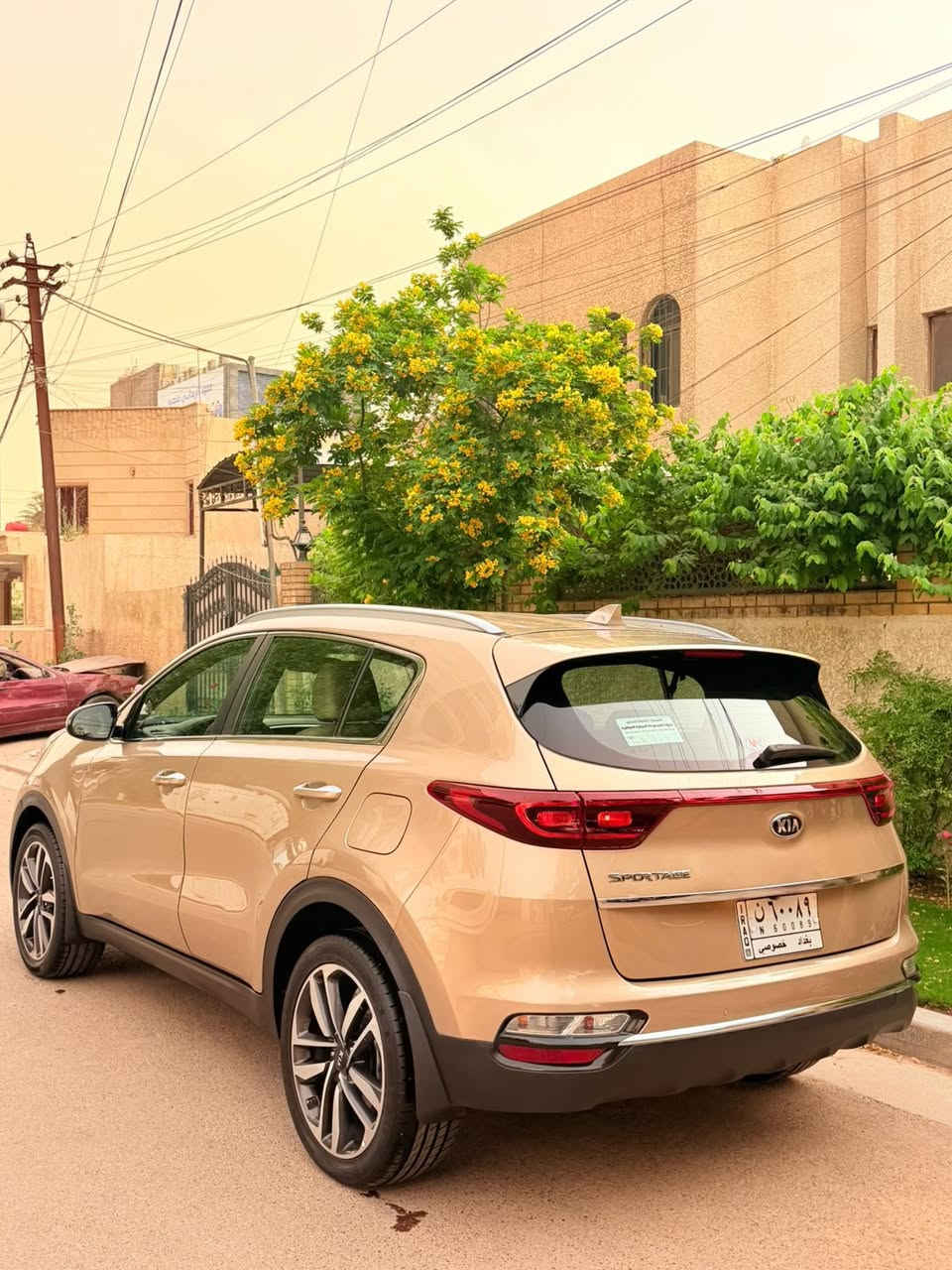 سبورتج ٢٠٢٠ 
خليجي
مكفوله من صبغ
بيه بارد بسيط 
مواصفات
شاشه اصليه نفكيشن
كامره خلفيه
مري كهرباء
٥ ويل كب
حساس امامي خلفي
تحكم استيرن كروس سرعه

السعر ١٧٨

رقم بغداد 

مكاني بغداد الدورة 

***********
